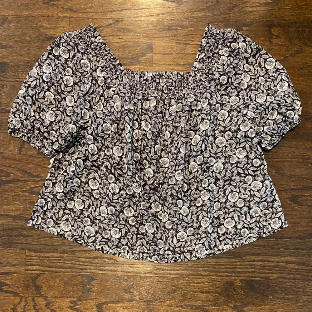 LOFT Black Floral Print Square Neck Smocked Puff Sleeve Top Blouse‎ - M